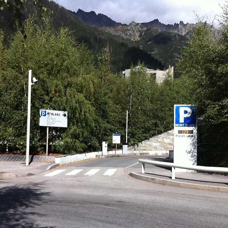 Le Carlton Apartment Chamonix Exterior photo